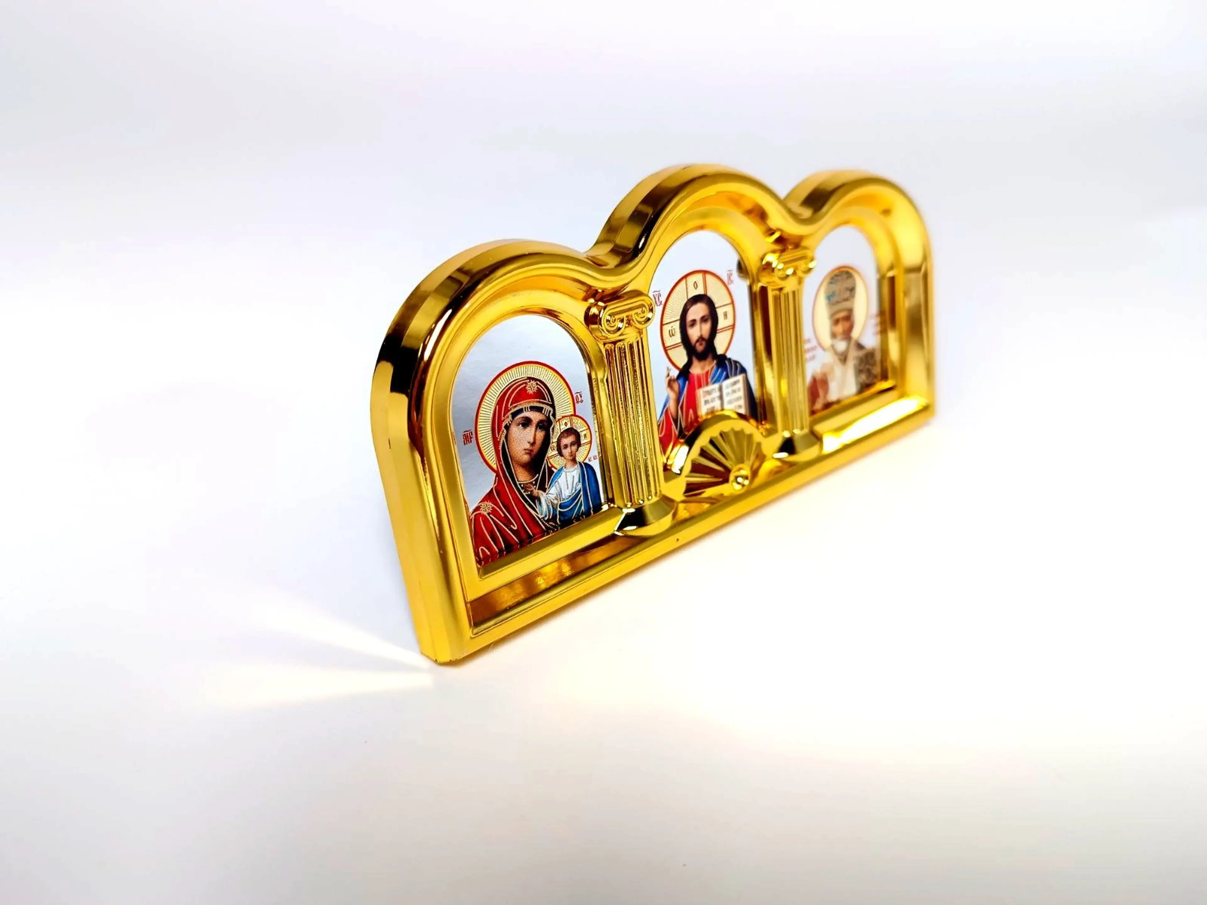 Икона Тройна Златна със Стойка и Лепенка