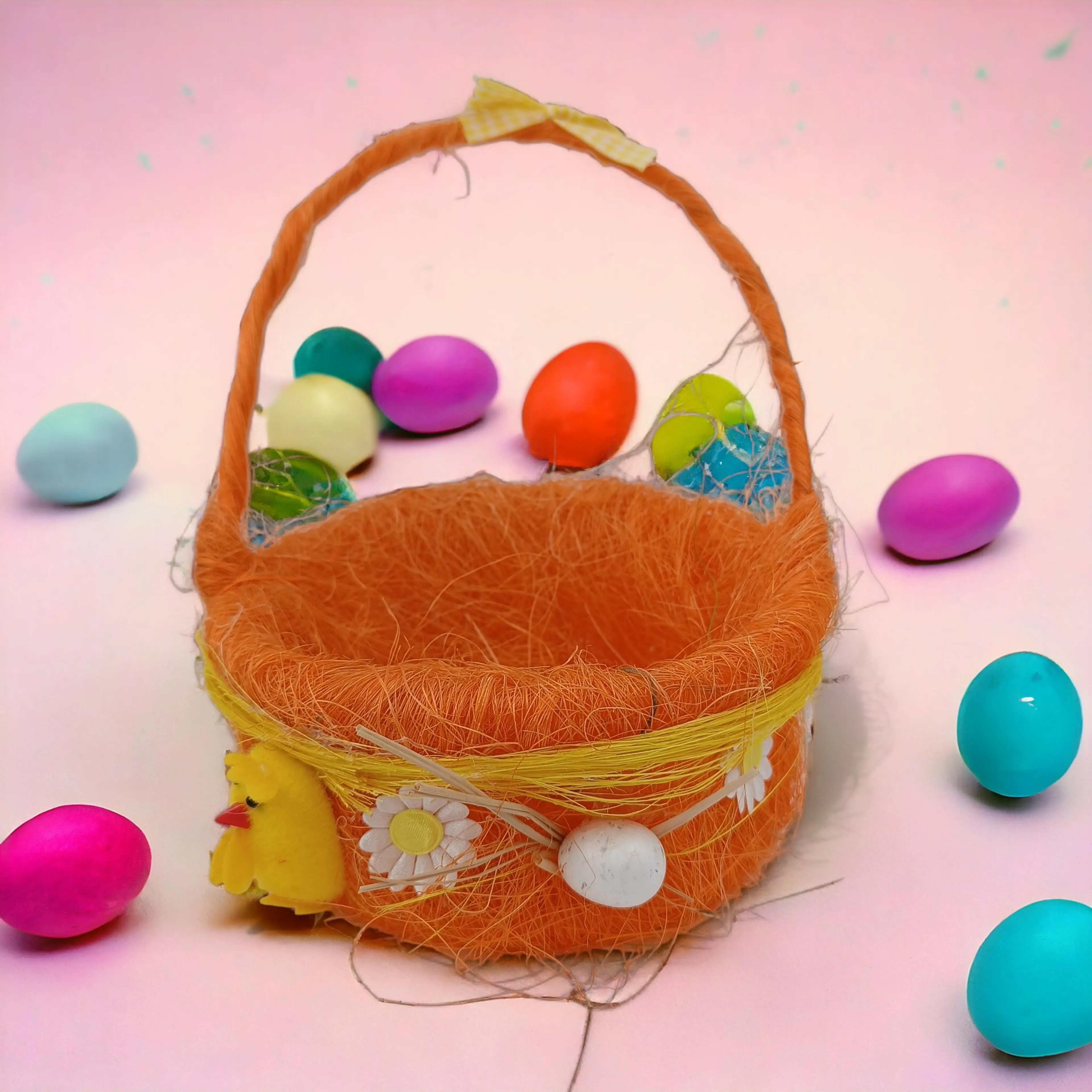 Кошница за Великденски Яйца Кръгла с Декорация