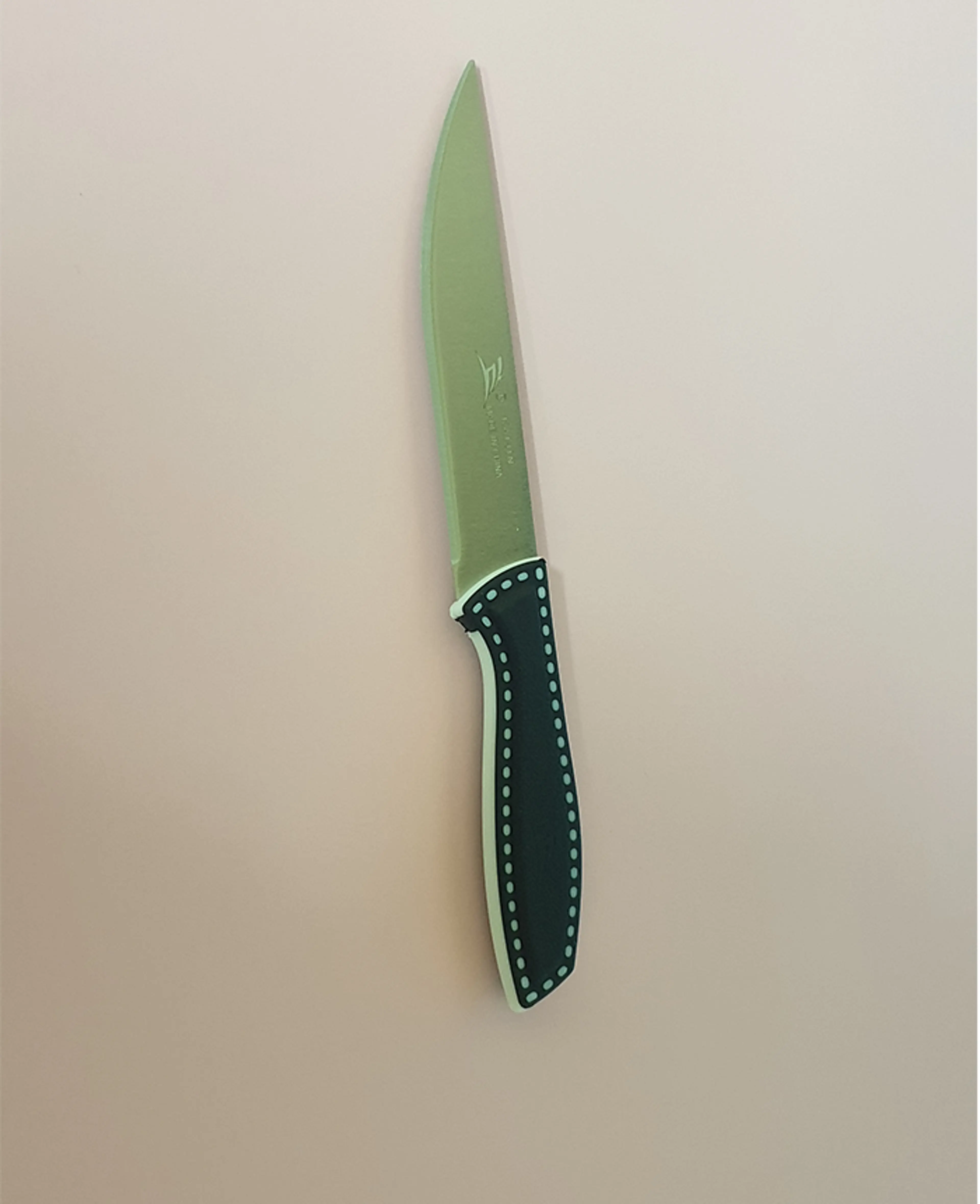 Нож Голям 22 см На Картон